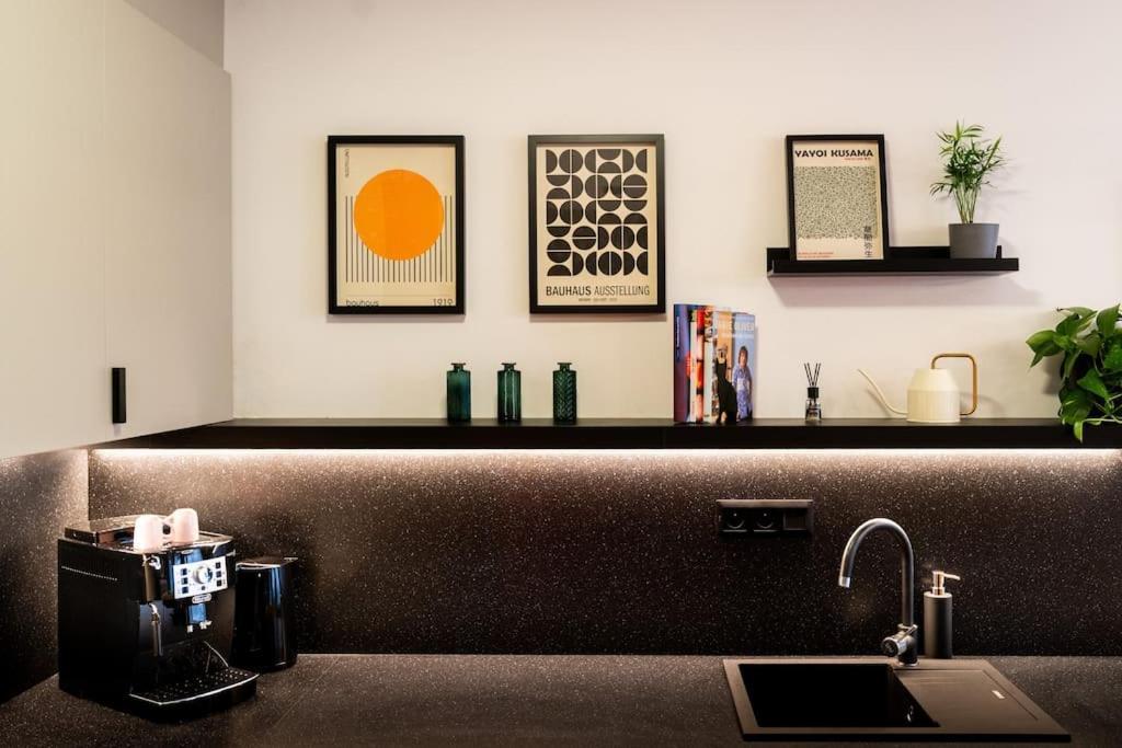 Gold Garden Terrace Apartment ブルノ エクステリア 写真
