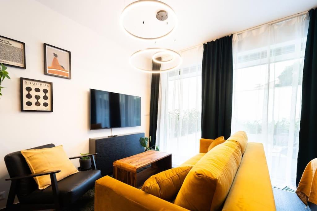 Gold Garden Terrace Apartment ブルノ エクステリア 写真