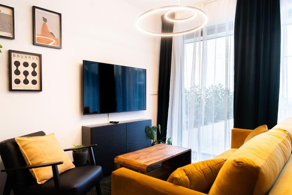 Gold Garden Terrace Apartment ブルノ エクステリア 写真